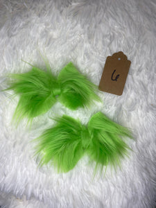 Green Fur 6 Clip Set