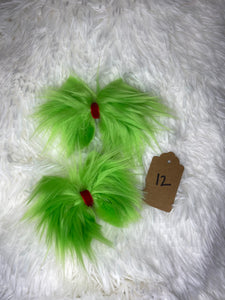 Green Fur 12 Clip Set