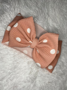 DUSTY BLUSH W WHITE POLKA